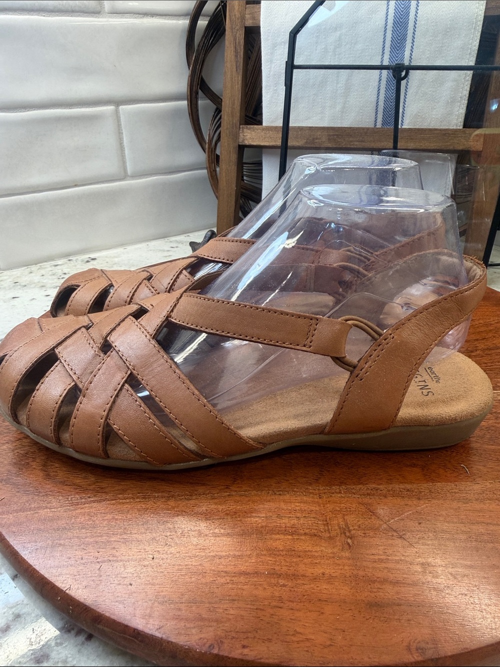 Earth Origins Women’s Tan Woven Leather Peep-Toe Flats - Picture 5 of 8